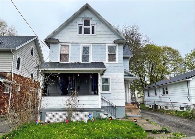 view of front of house