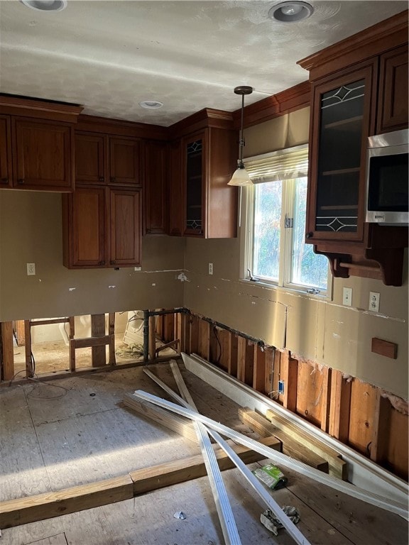 kitchen with hanging light fixtures