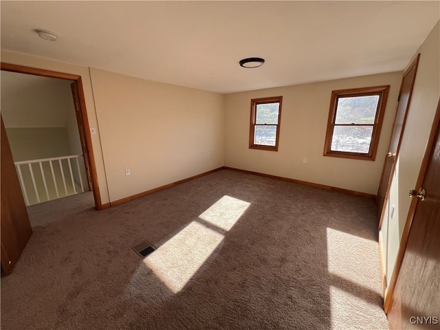 view of carpeted spare room