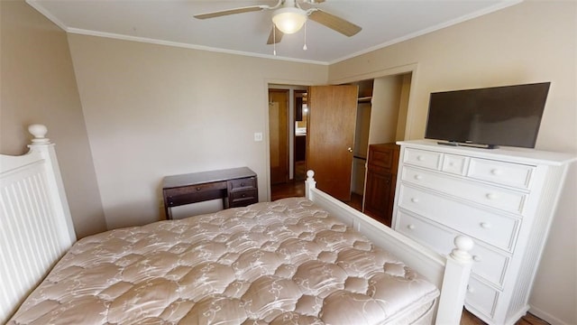 bedroom featuring ceiling fan and crown molding