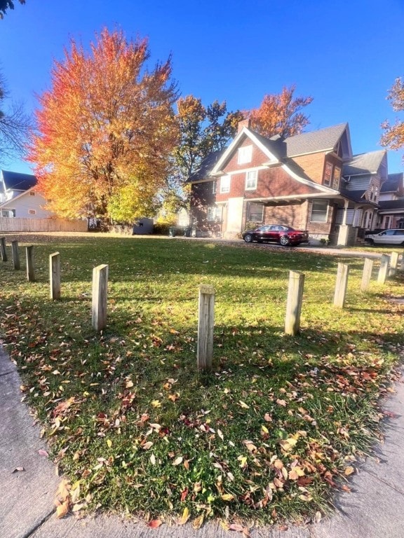 exterior space featuring a yard