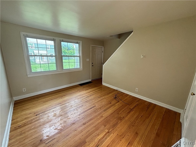 empty room featuring light hardwood / wood-style flooring