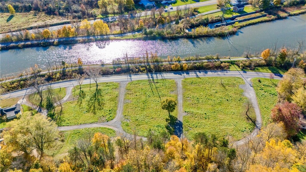 7537 Old Lyons Rd, Lyons, NY 14489