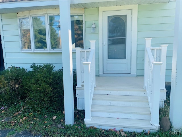 view of property entrance