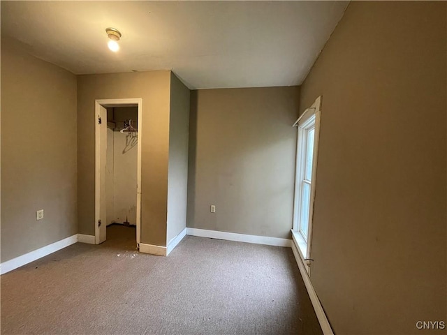 unfurnished bedroom featuring a closet