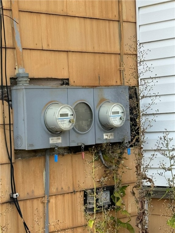 view of utility room