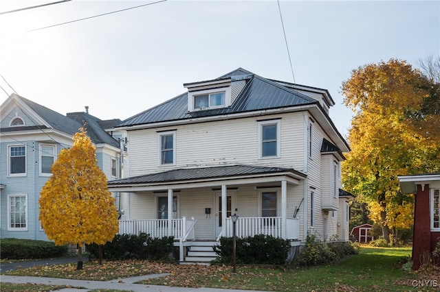 view of front of property with covered porch