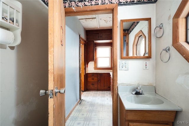 bathroom with vanity