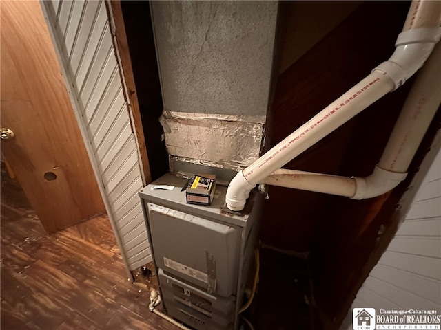 room details with wood-type flooring