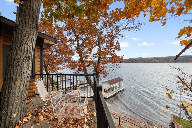 view of dock featuring a water view