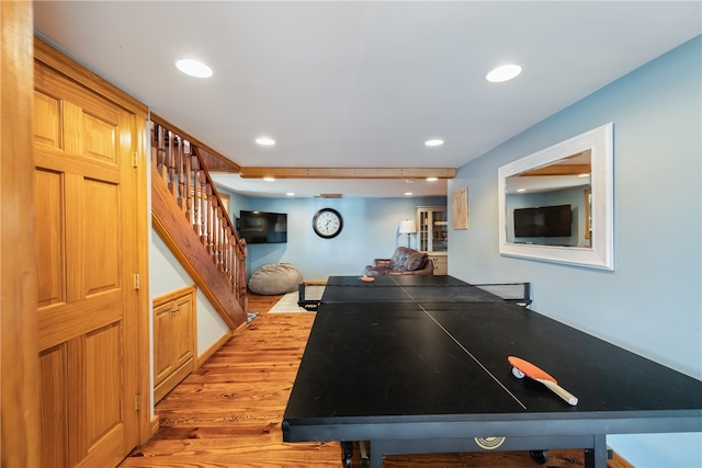 playroom featuring light hardwood / wood-style floors