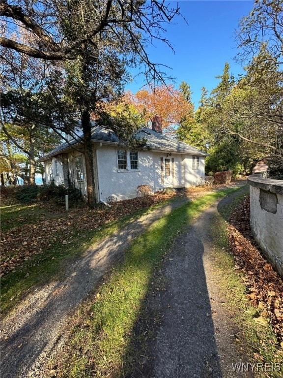 view of home's exterior