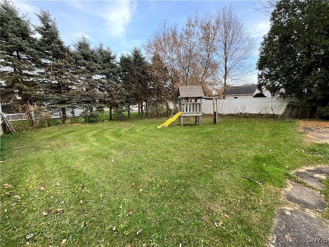 view of yard featuring a playground