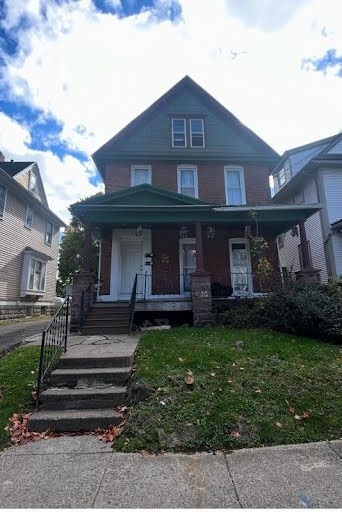 Listing photo 3 for 17 Masseth St, Rochester NY 14606