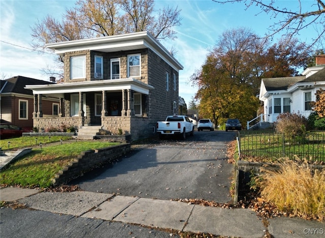 view of front of house with covered porch