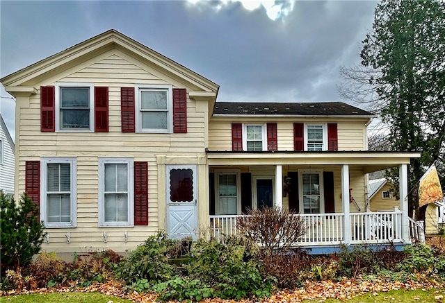 view of front of house featuring a porch