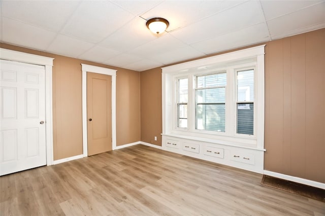 unfurnished bedroom featuring light hardwood / wood-style flooring