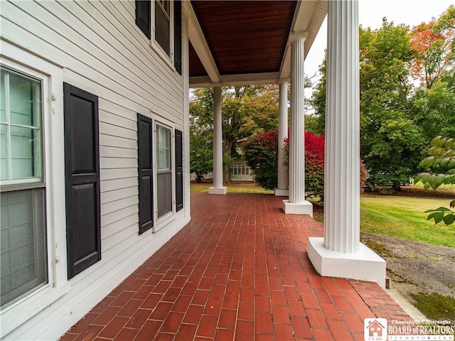 view of patio / terrace featuring covered porch