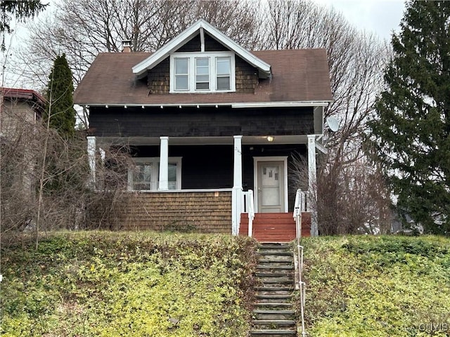 view of front of property