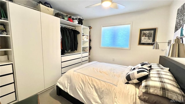 bedroom with a ceiling fan