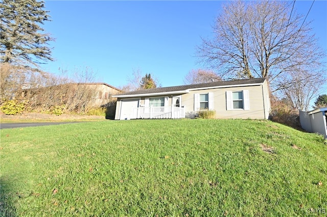 view of front of house with a front yard