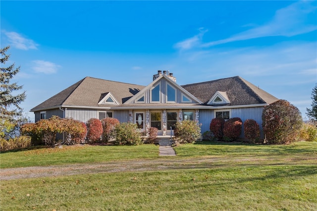 view of front of home with a front yard