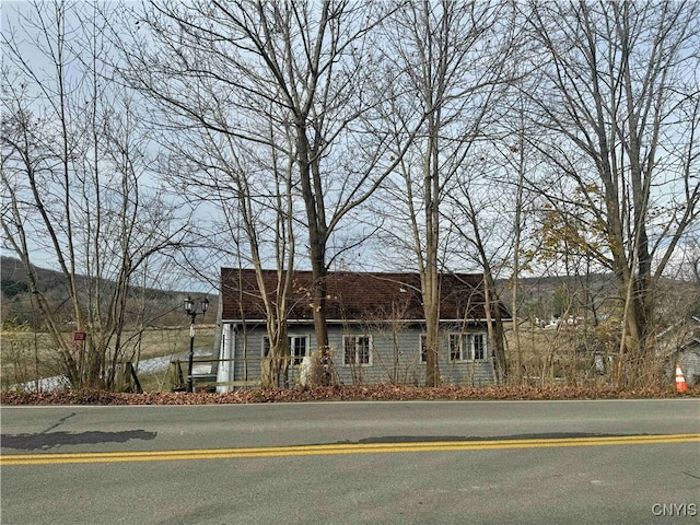 view of front facade