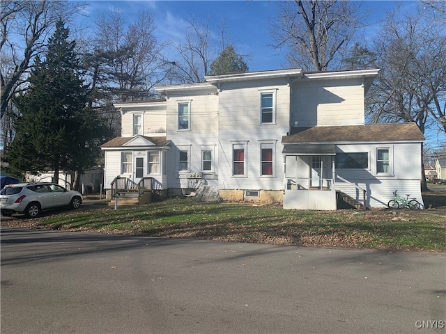 view of front of house