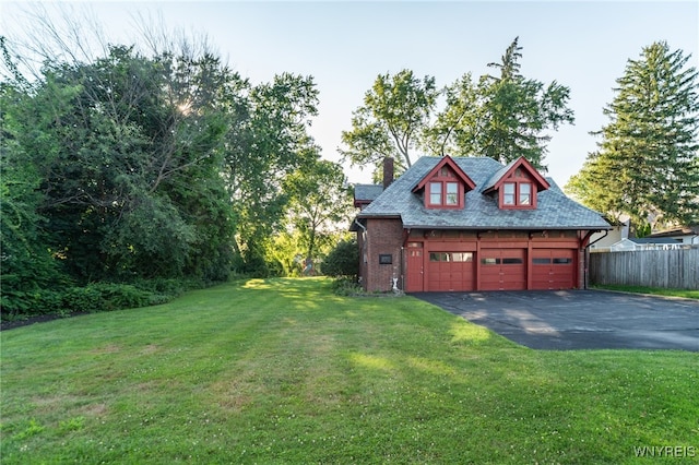 exterior space featuring a yard