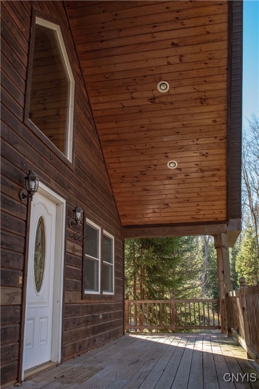 doorway to property featuring a porch