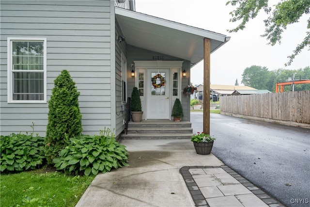 view of property entrance