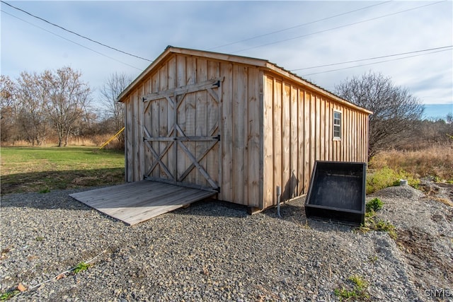 view of outbuilding