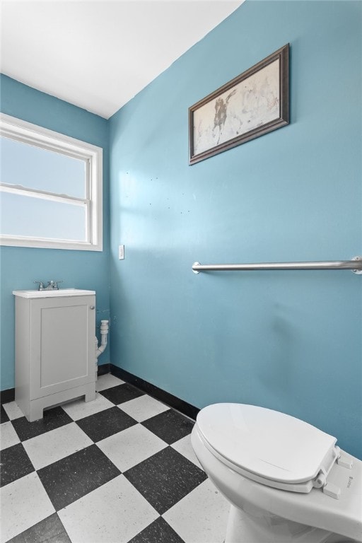 bathroom featuring toilet