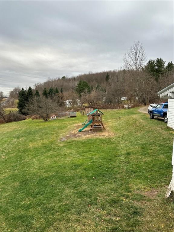 view of yard featuring a playground