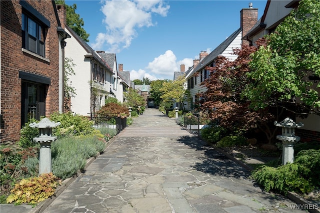 9 Mayfair Ln, Buffalo, NY 14201 - surrounding community with a residential view