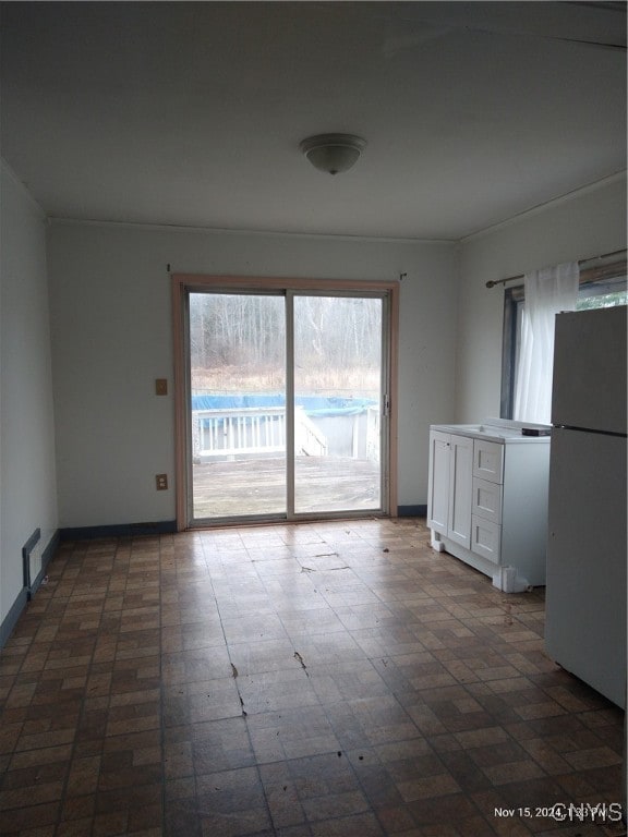 view of unfurnished dining area