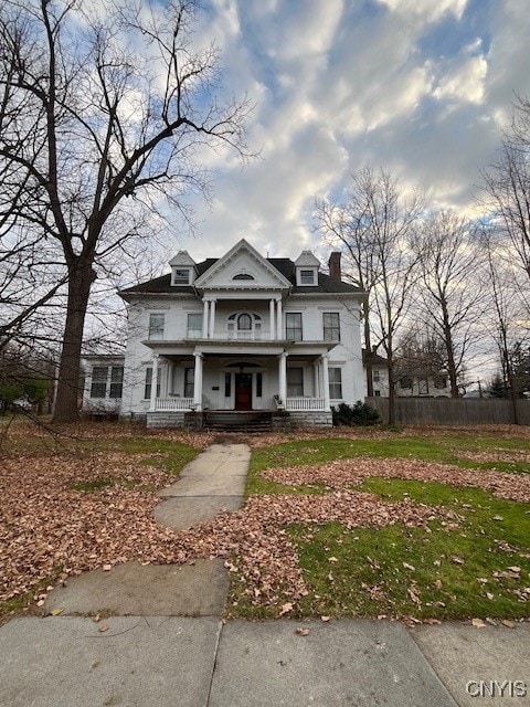 view of front of house with a porch