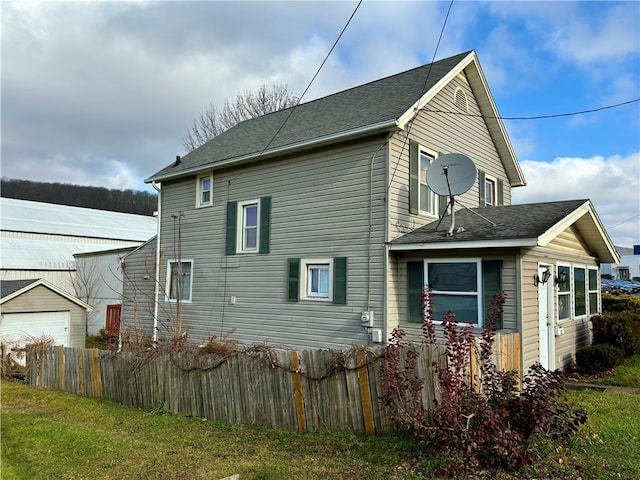 view of home's exterior