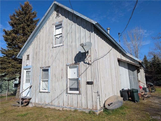 view of side of property