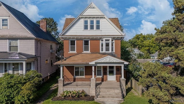 view of front of home with covered porch