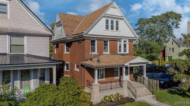 view of front facade featuring covered porch