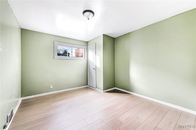 empty room featuring light hardwood / wood-style flooring