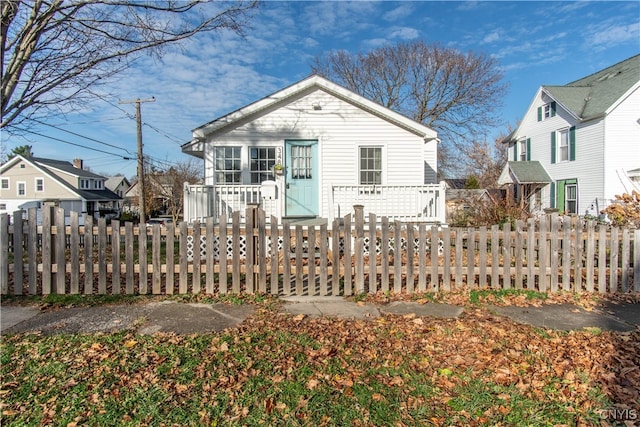 view of front of property