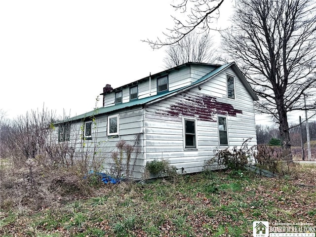 9481 Lamberton Rd, Pomfret, NY 14063 - view of home's exterior