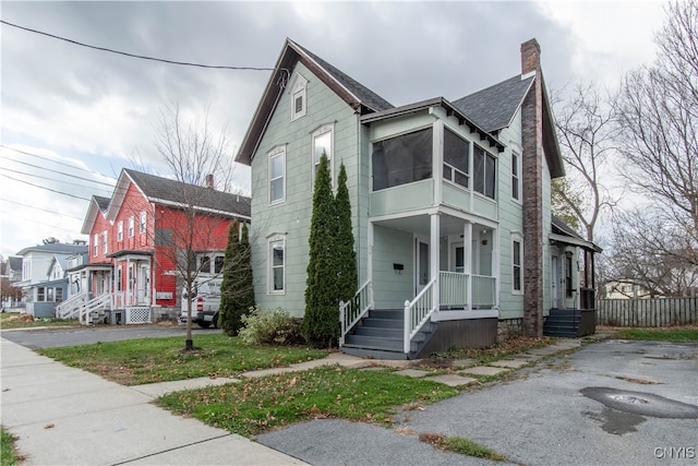 view of front of home