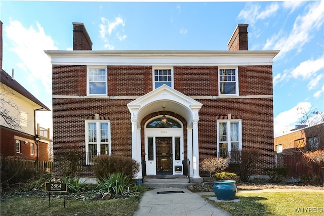 view of front facade