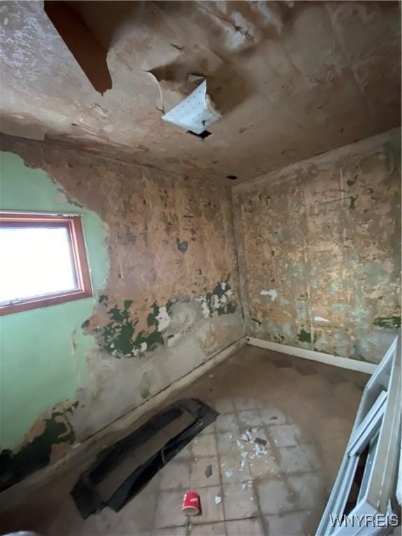 389 Shanley St, Cheektowaga, NY 14206 - view of miscellaneous room