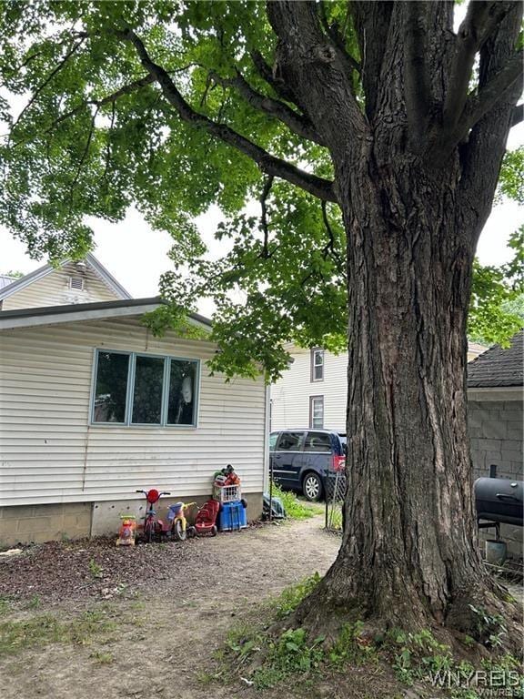 view of side of property