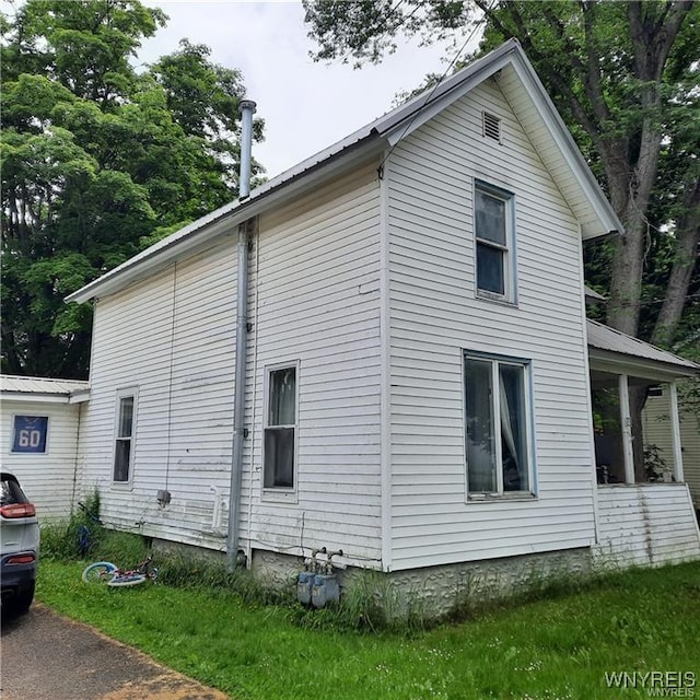 view of side of property