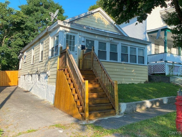 view of front facade